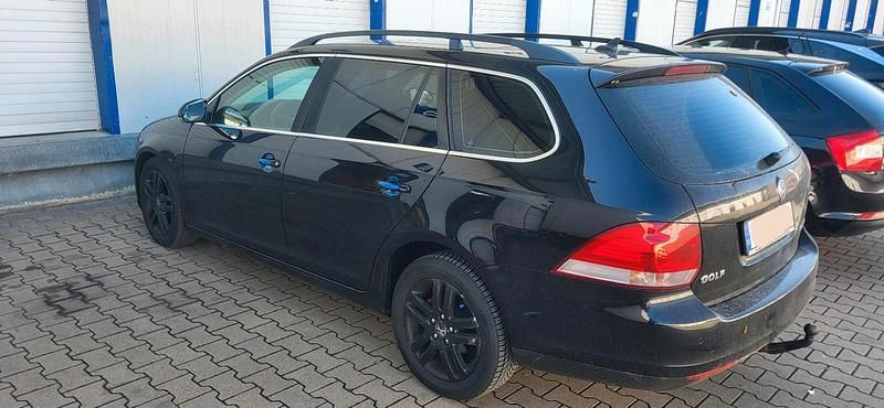 Second-hand VW Golf V 140 CP (102 kW) 2008 Negru Break
