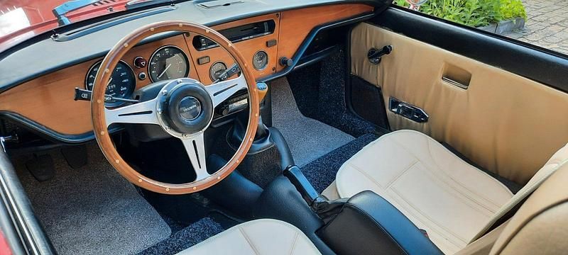 Usata Triumph Spitfire 1977 Rosso Cabrio