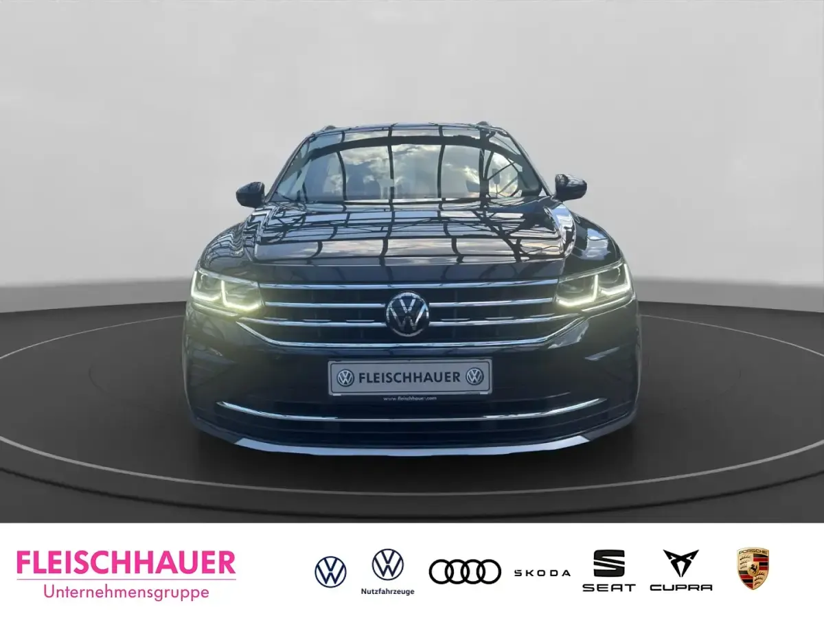 Gebraucht VW Tiguan Elegance 150 PS (110 kW) 2022 Schwarz SUV