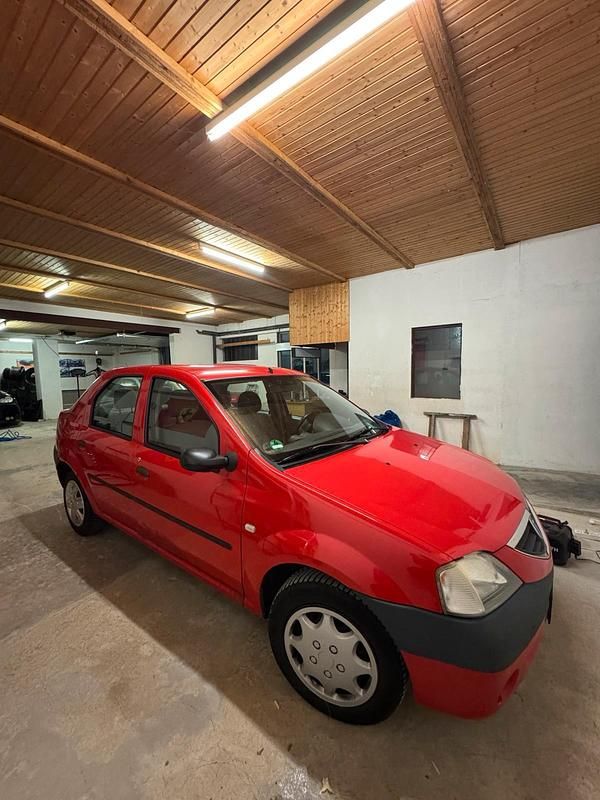 Rot Gebraucht 2006 Dacia Logan Limousine | 650 € (Superpreis) - Bild 1/4