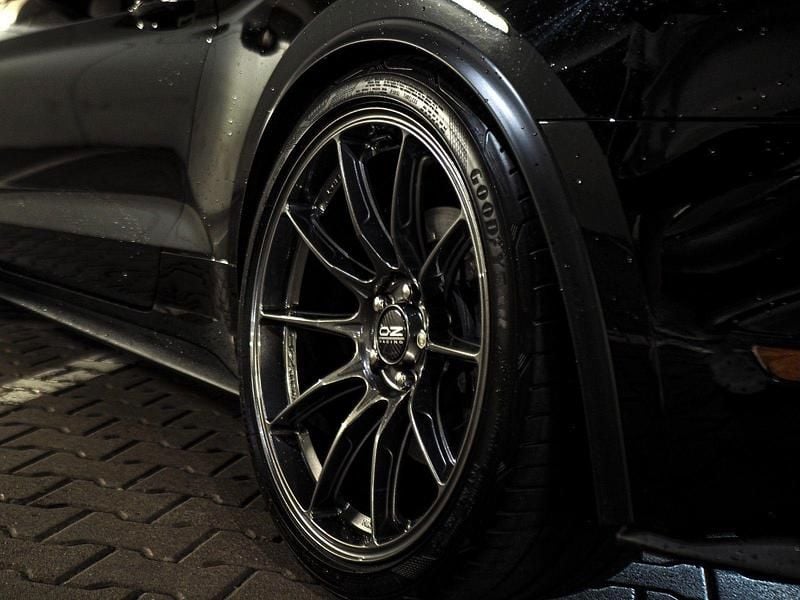 Usata Ford Mustang 421 CV (309 kW) 2017 Nero Cabrio