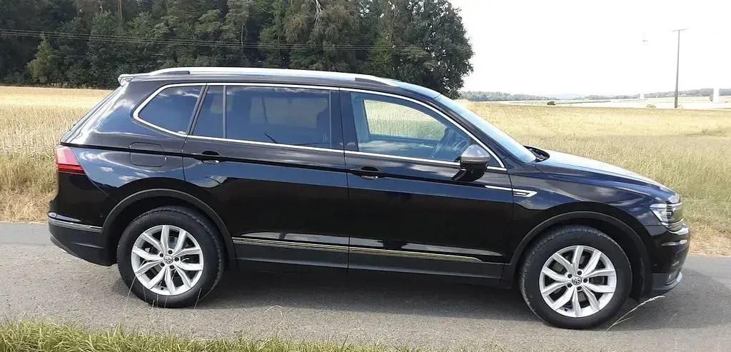 Gebraucht VW Tiguan Allspace Highline 190 PS (139 kW) 2019 Schwarz SUV