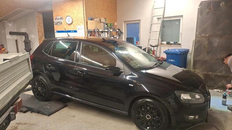 Schwarz Gebraucht 2012 VW Polo Kleinwagen | 3.499 € (Guter Preis) - Bild 1/3