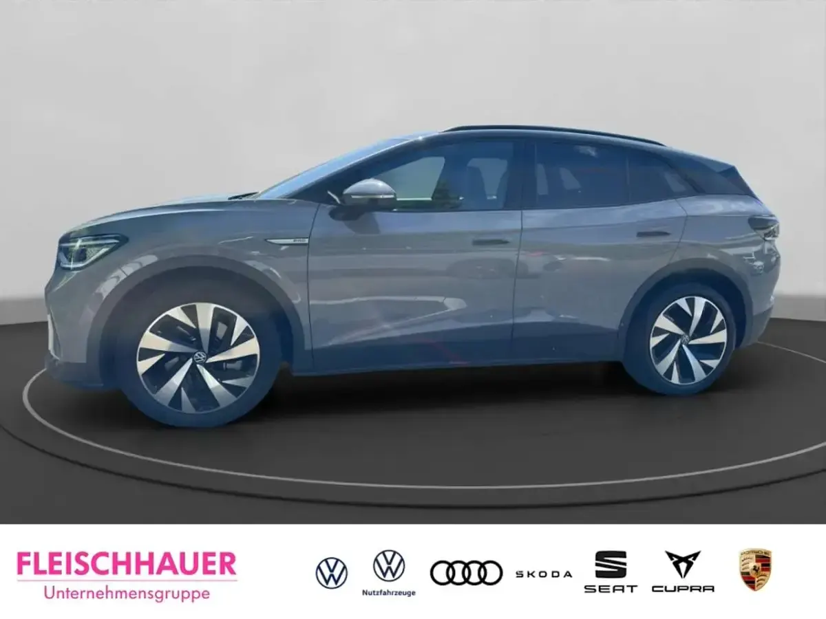 Begagnad VW ID.4 Pro Performance 150 kW (204 HK) 2023 Grå SUV