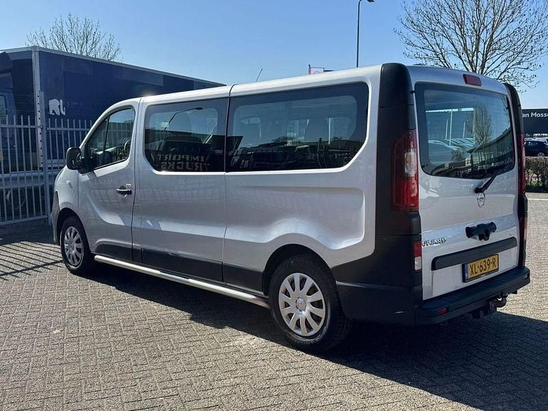 Gebraucht Opel Vivaro 121 PS (88 kW) 2019 Van / Kleinbus