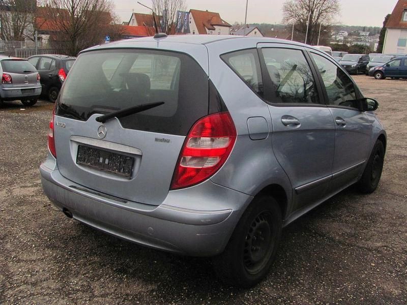 Gebraucht Mercedes A150 Elegance 95 PS (69 kW) 2006 Blau Limousine