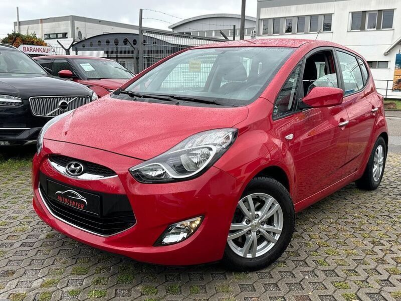 Rot Gebraucht 2012 Hyundai ix20 Classic Van / Kleinbus | 5.900 € (Guter Preis) - Bild 1/4