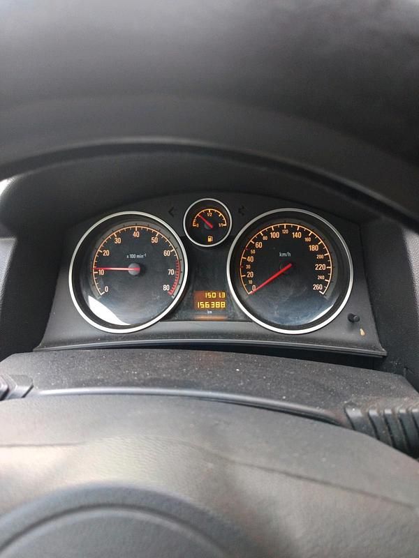 Gebraucht Opel Astra GTC 105 PS (77 kW) 2005 Schwarz Coupé