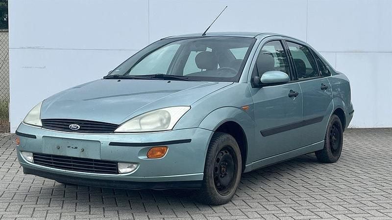 Blau Gebraucht 1999 Ford Focus Limousine | 890 € (Guter Preis) - Bild 1/2