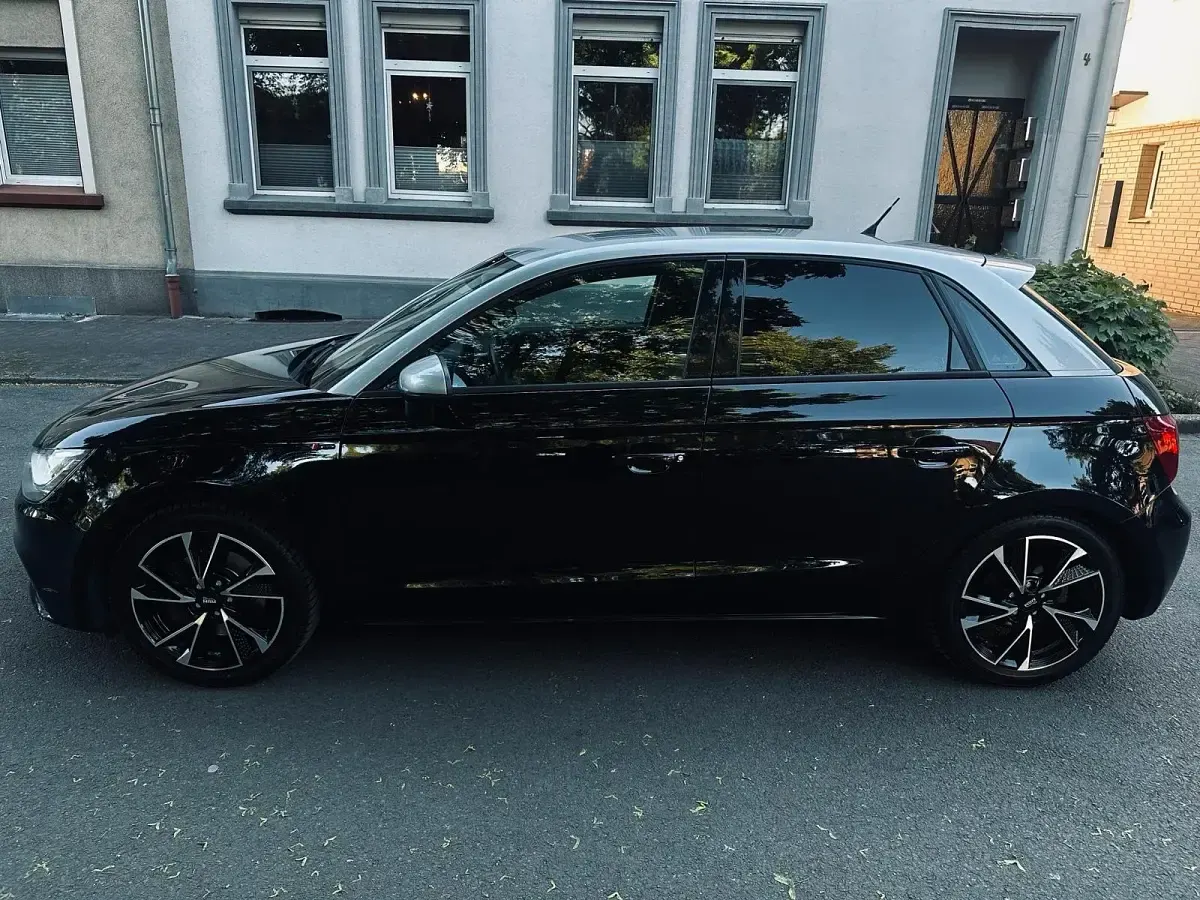 Gebraucht Audi A1 S-Line 105 PS (77 kW) 2014 Kleinwagen