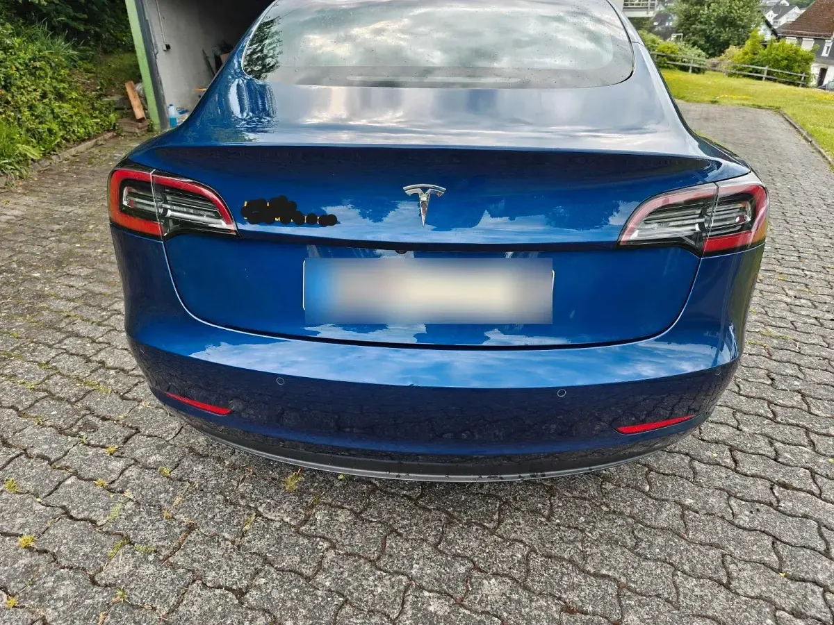 Gebraucht Tesla Model 3 Standard Range 239 kW (325 PS) 2019 Blau Limousine
