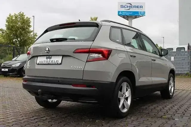 Gebraucht Skoda Karoq 116 PS (85 kW) 2019 Grau (metallic) SUV