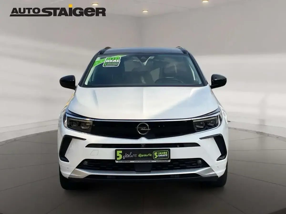 Gebraucht Opel Grandland X Elegance 224 PS (164 kW) 2023 Jade weiss/arktis weiss SUV