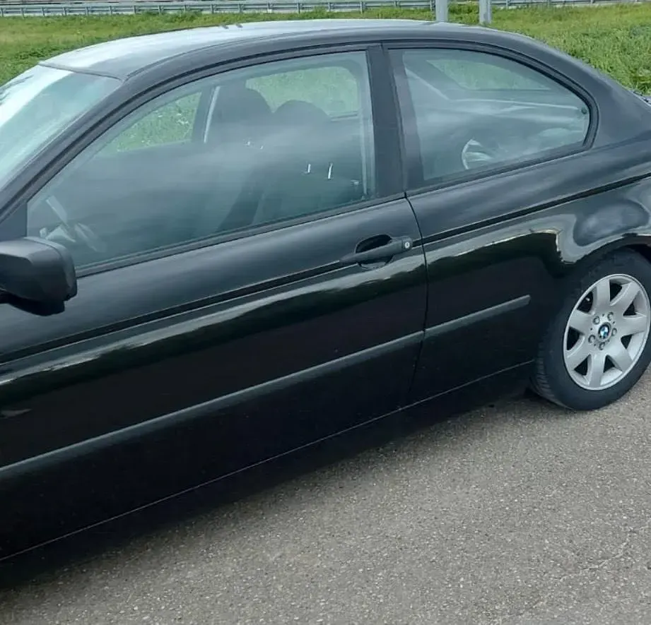 Gebraucht BMW 316 Compact Basis 115 PS (84 kW) 2002 Schwarz Kleinwagen