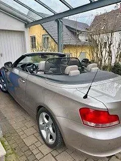 Gebraucht BMW 118 Cabriolet Sport Line 143 PS (105 kW) 2010 Beige Cabrio