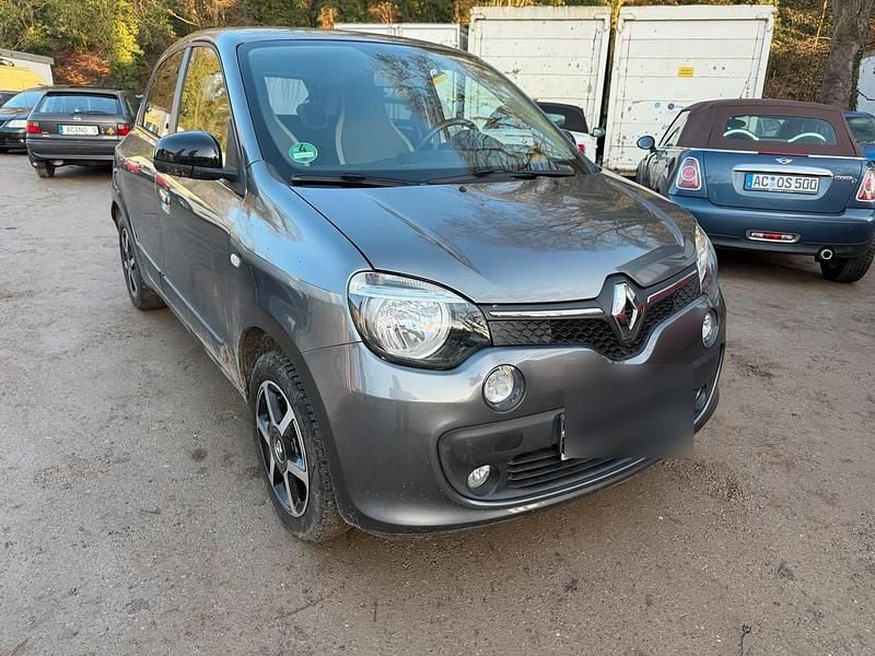 Grau Gebraucht 2018 Renault Twingo LIMITED Kleinwagen | 5.350 € (Superpreis) - Bild 1/4