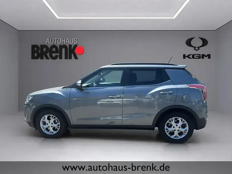 Gebraucht SsangYong Tivoli Quartz 163 PS (119 kW) 2023 Grau SUV