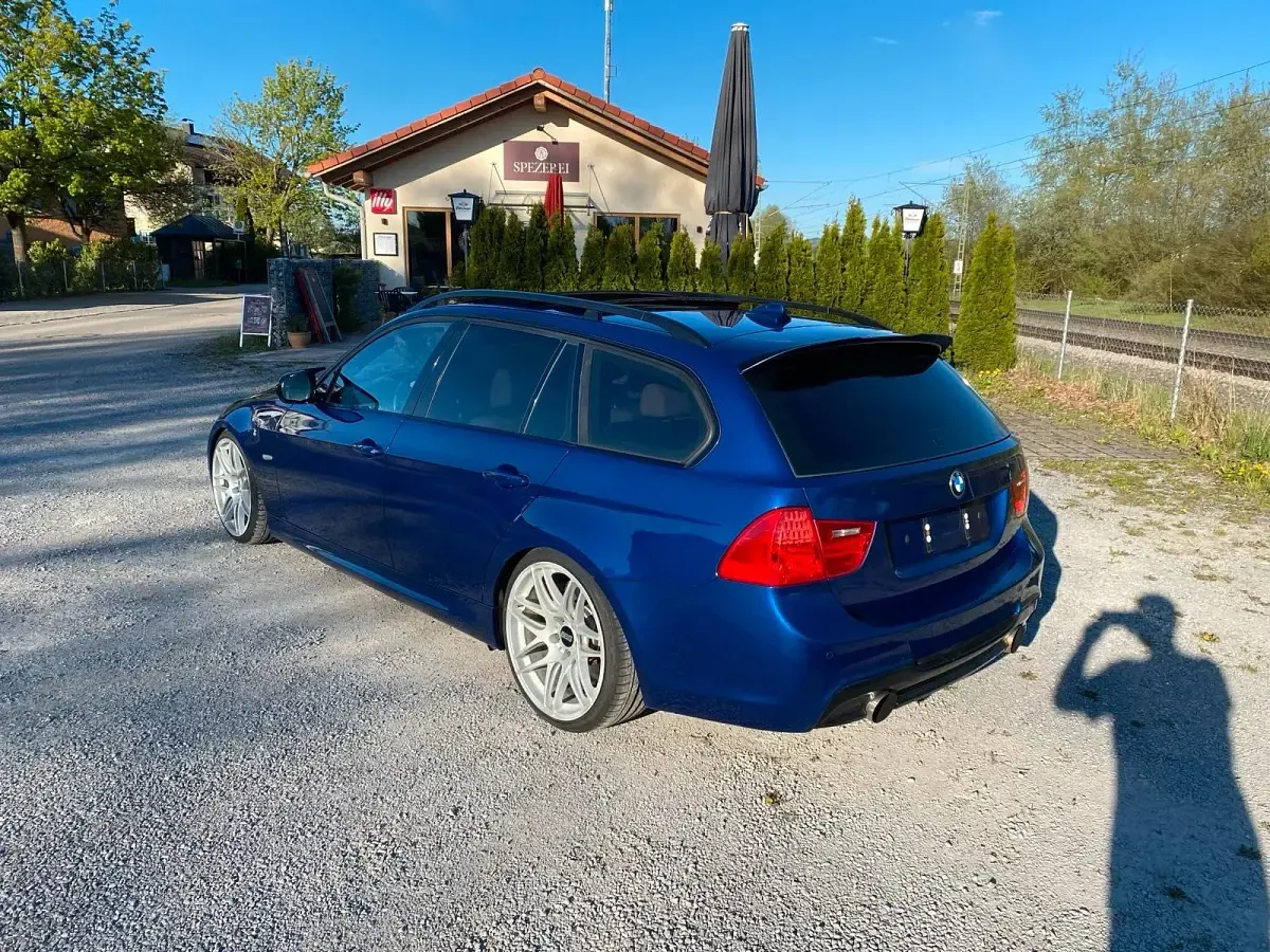 Gebraucht BMW 335 Performance 370 PS (272 kW) 2010 Blau Kombi