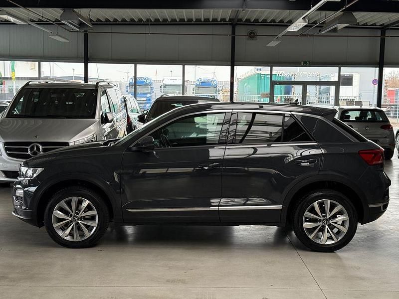 Gebraucht VW T-Roc Style 116 PS (85 kW) 2020 Grau SUV