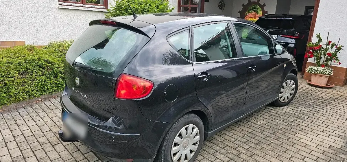 Gebraucht Seat Altea 105 PS (77 kW) 2011 Schwarz Van / Kleinbus