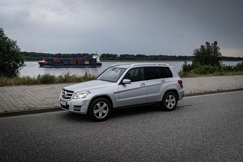 Silber Gebraucht 2010 Mercedes GLK350 SUV | 8.950 € (Superpreis) - Bild 1/4