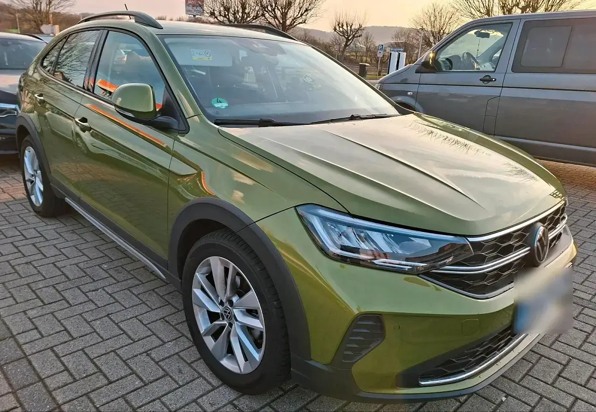 Gebraucht VW Taigo 116 PS (85 kW) 2024 Grün SUV