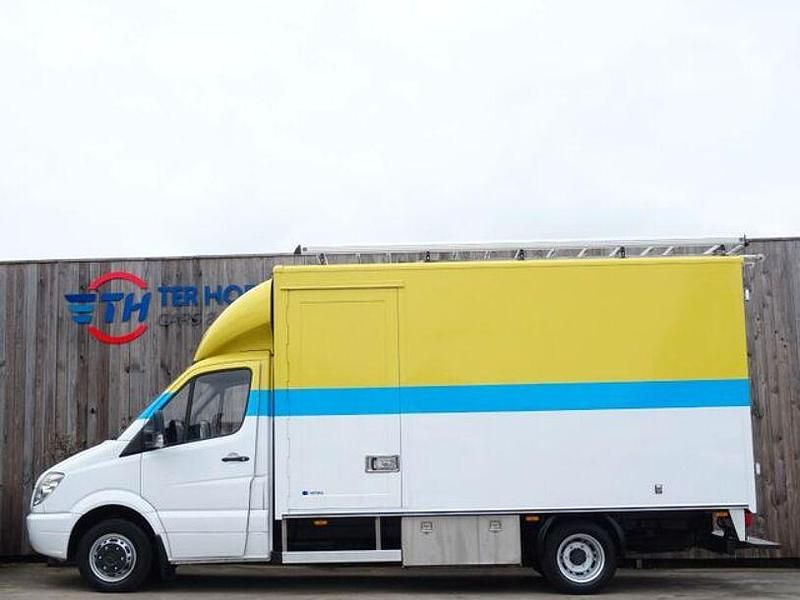 Gebraucht Mercedes Sprinter 163 PS (119 kW) 2011 Weiss Van