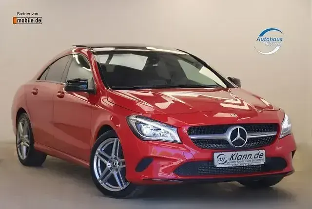 Gebraucht Mercedes CLA200 Urban 156 PS (114 kW) 2018 Coupé