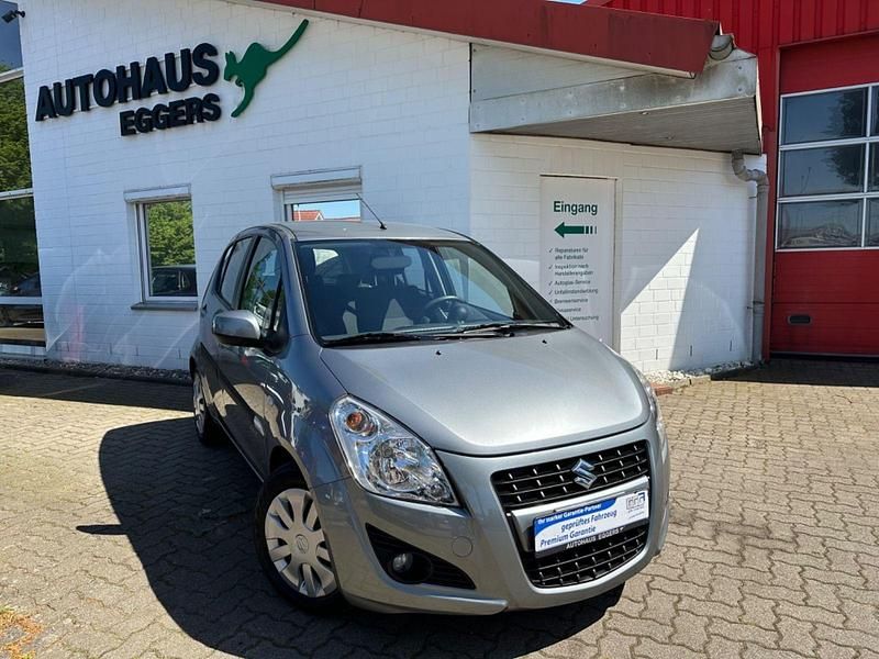 Grau Gebraucht 2014 Suzuki Splash Club Kleinwagen | 9.280 € (Teuer) - Bild 1/4