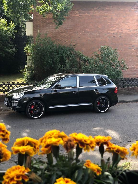 Schwarz Gebraucht 2007 Porsche Cayenne Turbo SUV | 8.999 € (Teuer) - Bild 1/4