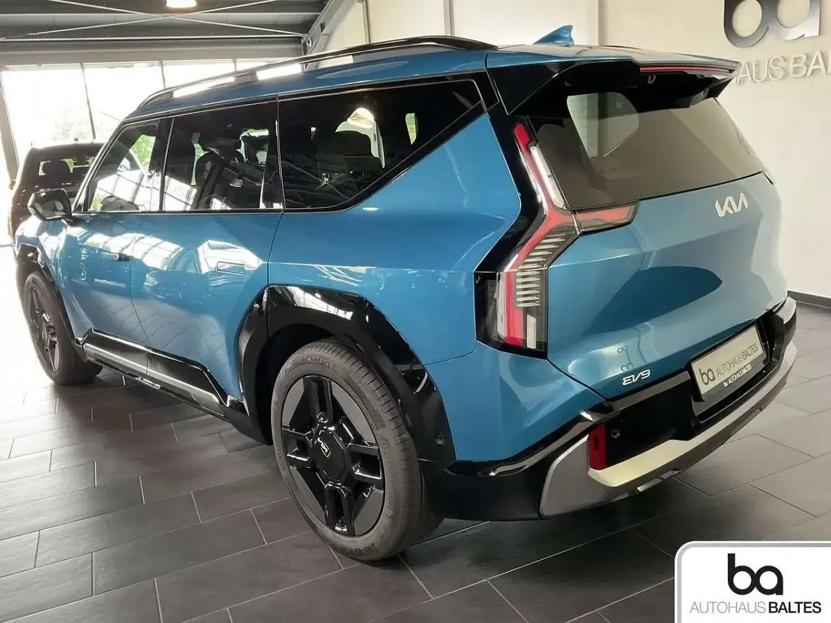 Gebraucht Kia EV9 GT-Line 283 kW (385 PS) 2025 Ocean blue met. SUV