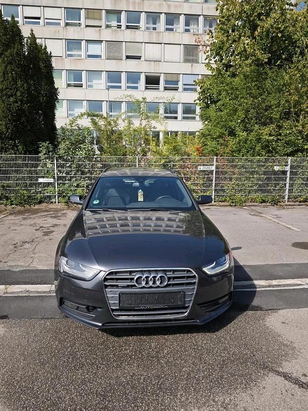 Grau Gebraucht 2014 Audi A4 S-Line Kombi | 15.500 € (Fairer Preis) - Bild 1/4