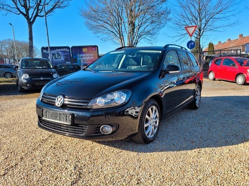 Gebraucht VW Golf VI Match 122 PS (89 kW) 2013 Schwarz Kleinwagen