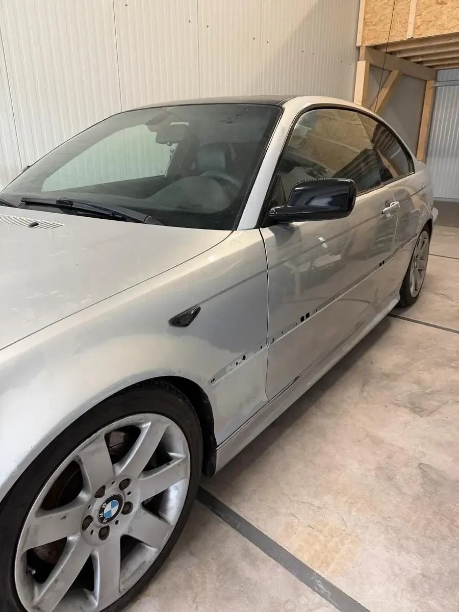 Gebraucht BMW 330 235 PS (172 kW) 2004 Silber Coupé
