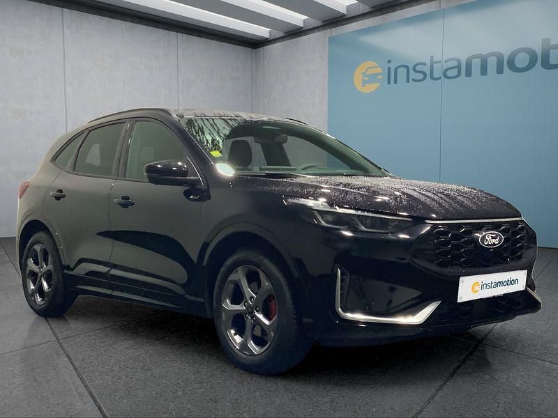 Gebraucht Ford Kuga ST-Line X 186 PS (136 kW) 2024 Schwarz SUV