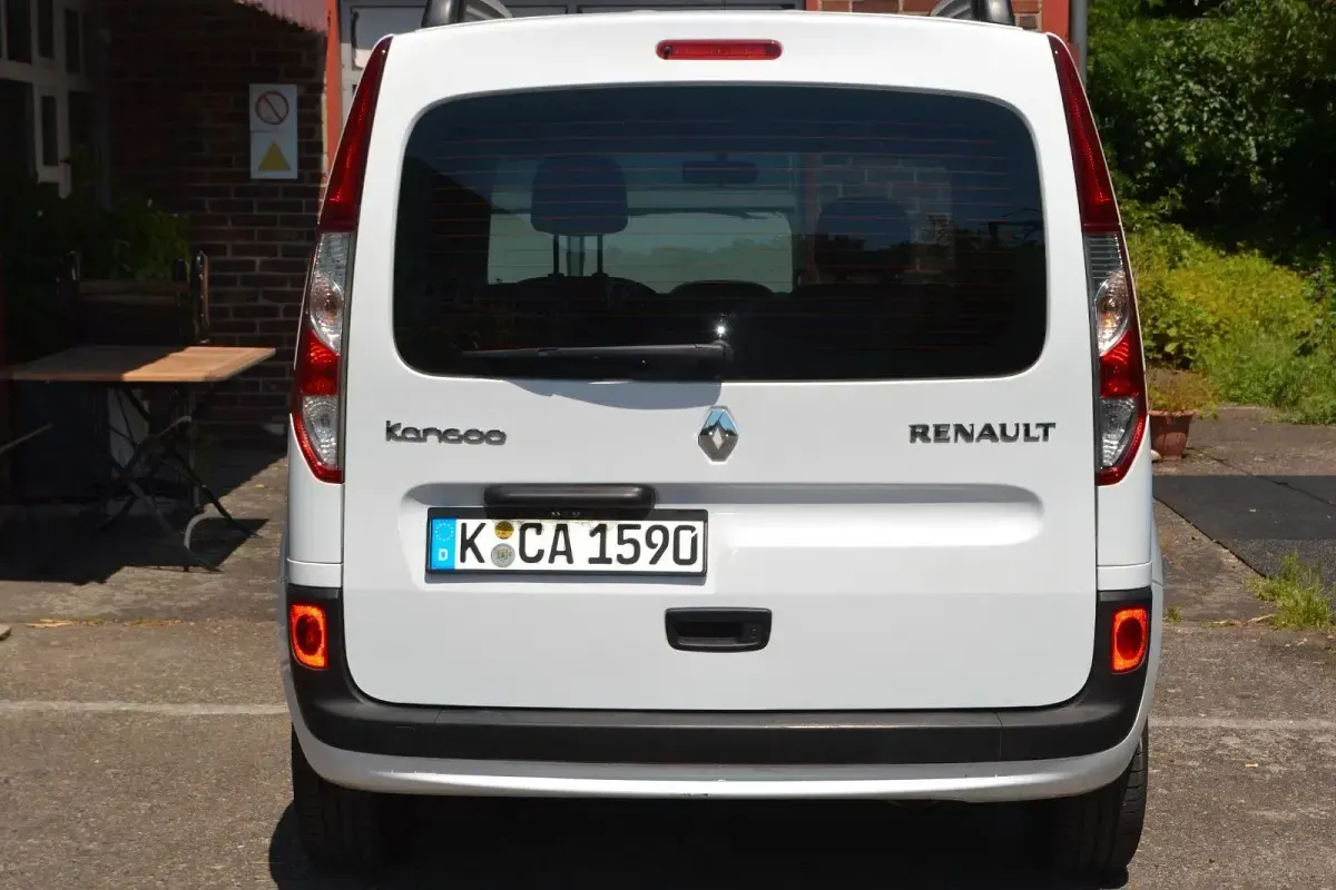 Gebraucht Renault Kangoo 114 PS (83 kW) 2014 Weiß Van / Kleinbus