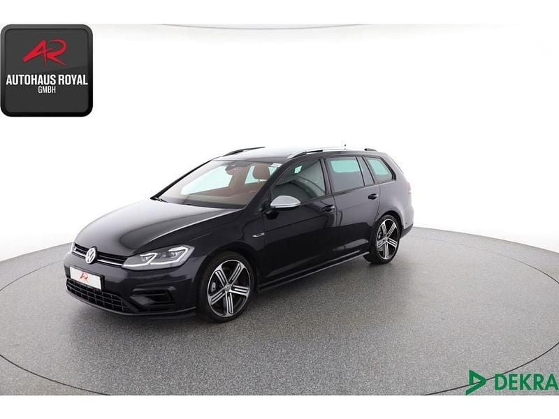 Gebraucht VW Golf VIII 300 PS (220 kW) 2020 Schwarz (metallic) Kombi