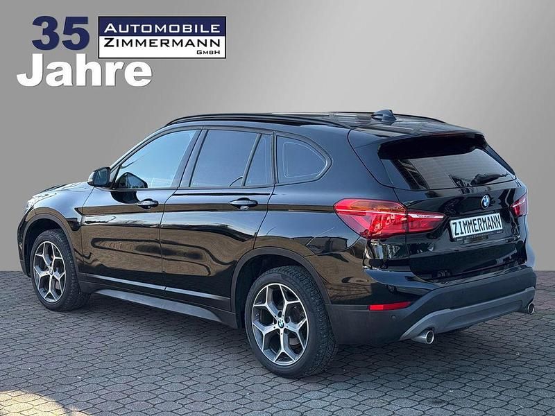Second-hand BMW X1 Advantage 150 CP (110 kW) 2018 Negru SUV