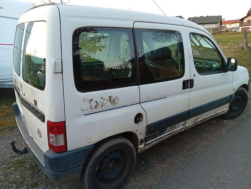 Gebraucht Citroën Berlingo Advance 75 PS (55 kW) 2008 Weiß Van / Kleinbus
