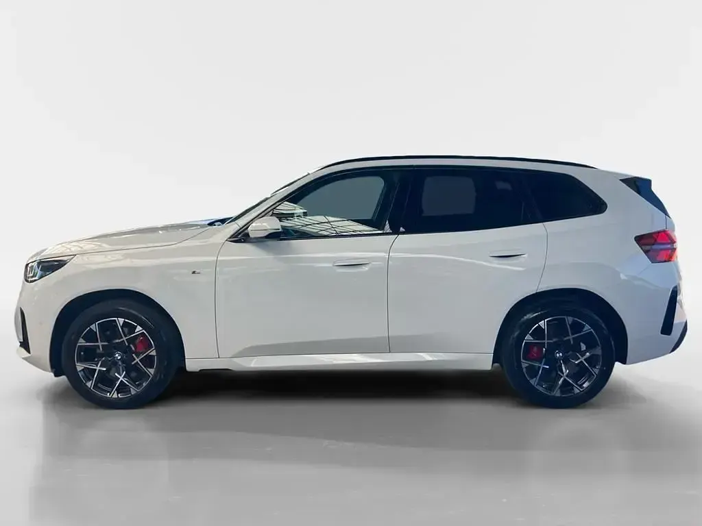 Gebraucht BMW X3 M Sport 190 PS (139 kW) 2025 Alpinweiß uni SUV