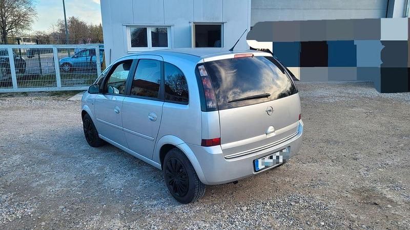 Gebraucht Opel Meriva 105 PS (77 kW) 2007 Silber Van / Kleinbus