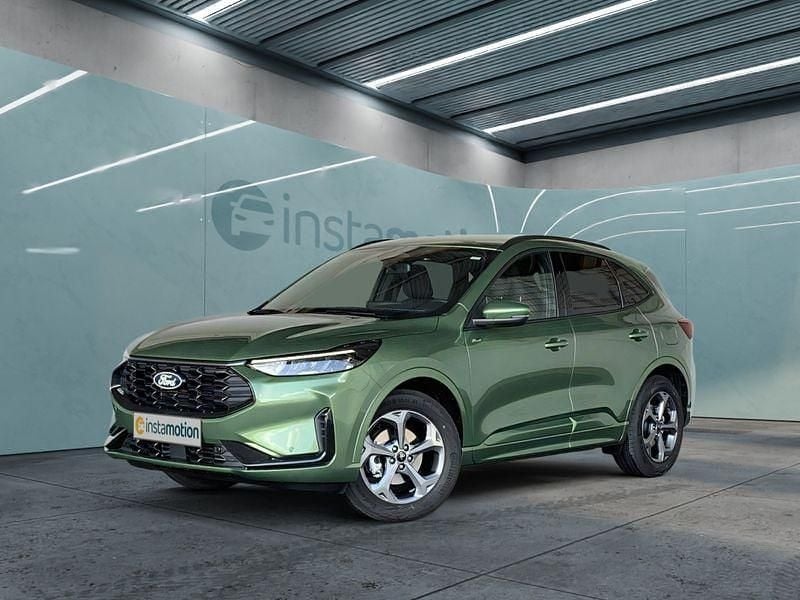 Gebraucht Ford Kuga ST-Line 186 PS (136 kW) 2024 Grün SUV