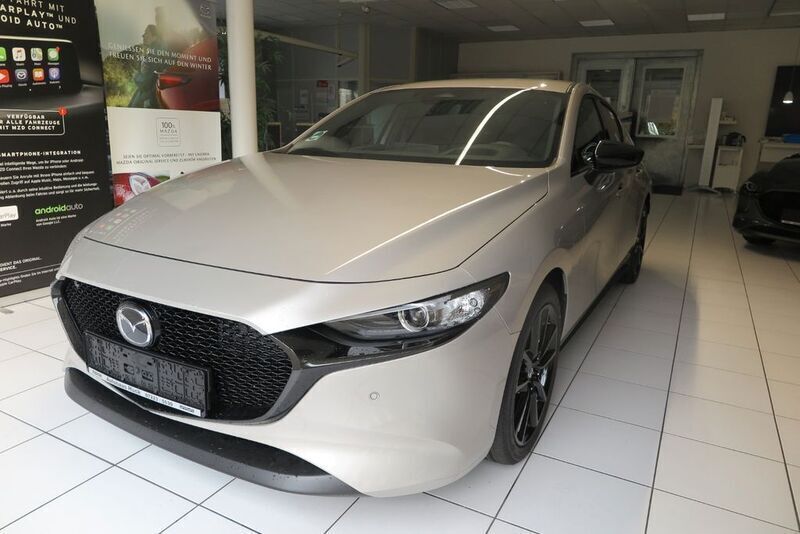 Platinum quartz Neu 2024 Mazda 3 Homura-Line Limousine | 26.990 € - Bild 1/4