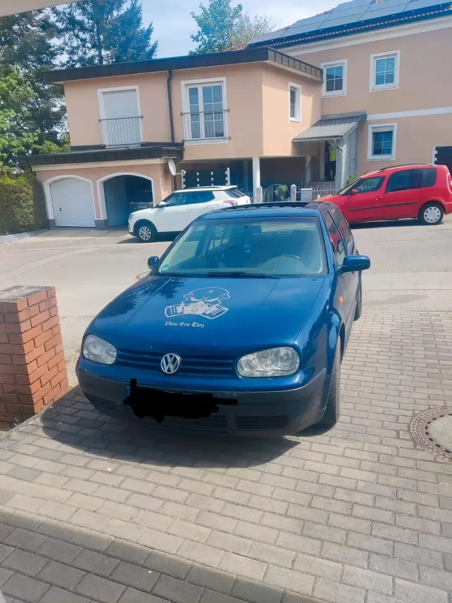 Second-hand VW Golf IV 75 CP (55 kW) 1998 Albastru Hatchback
