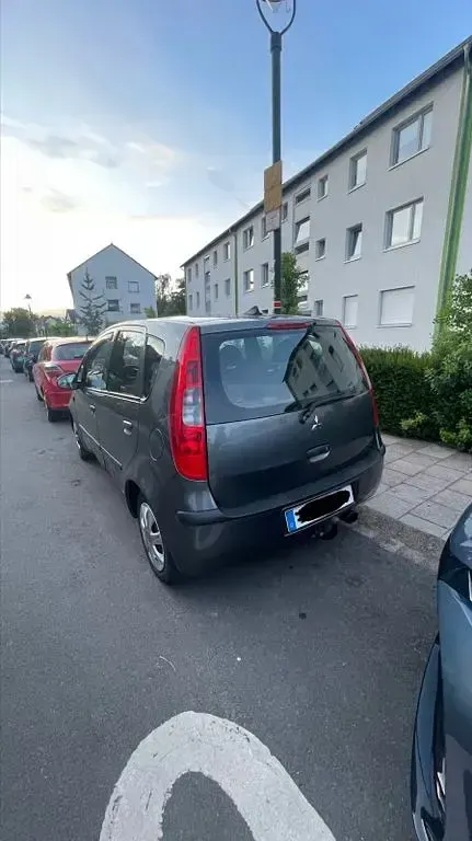 Gebraucht Mitsubishi Colt 68 PS (50 kW) 2005 Grau Kleinwagen