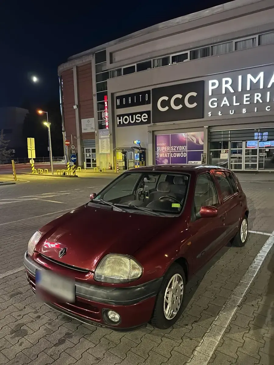 Gebraucht Renault Clio 73 PS (53 kW) 1999 Rot Kleinwagen