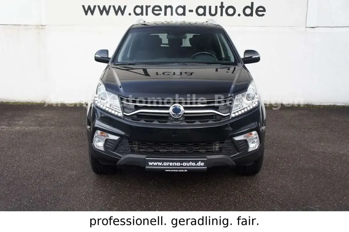 Usata SsangYong Korando 150 CV (110 kW) 2018 Nero SUV