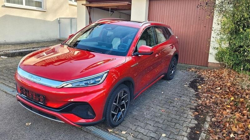 Gebraucht BYD Atto 3 Design 150 kW (204 PS) 2022 Rot SUV