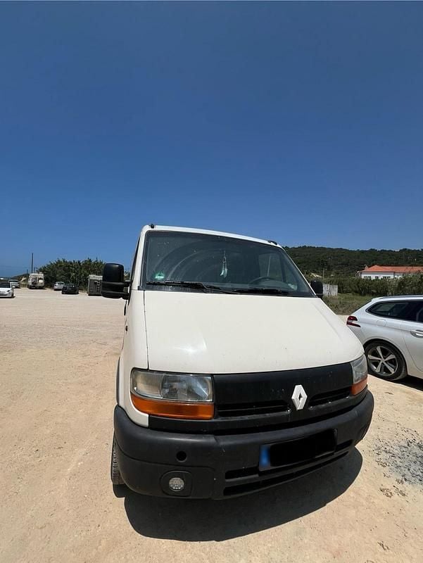 Second-hand Renault Master 80 CP (58 kW) 2000 Alb Monovolum