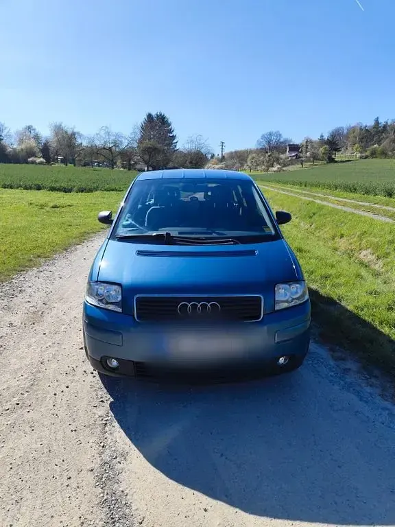 Gebraucht Audi A2 75 PS (55 kW) 2001 Blau Kleinwagen